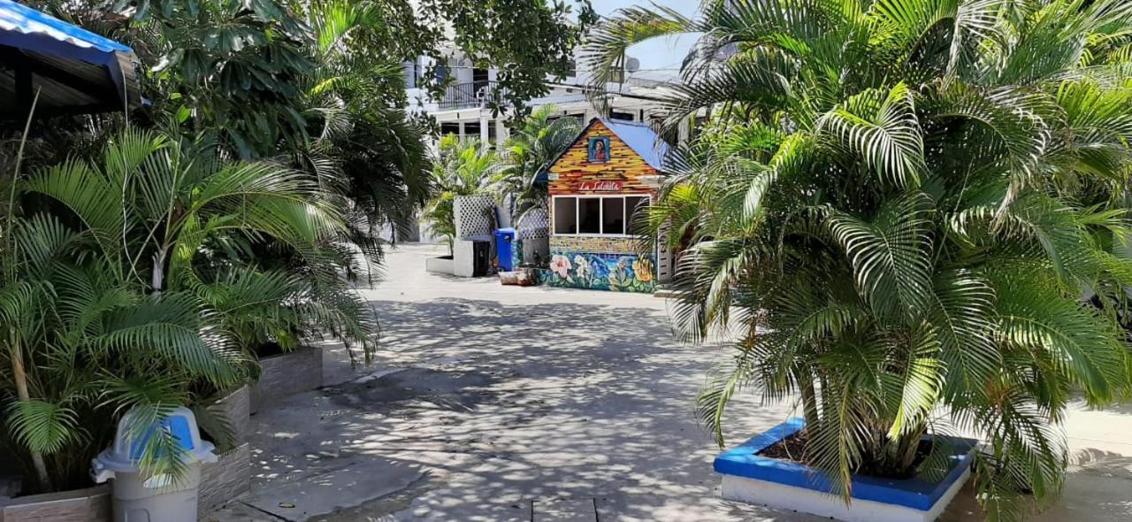 Alojamiento San Martin San Andrés エクステリア 写真