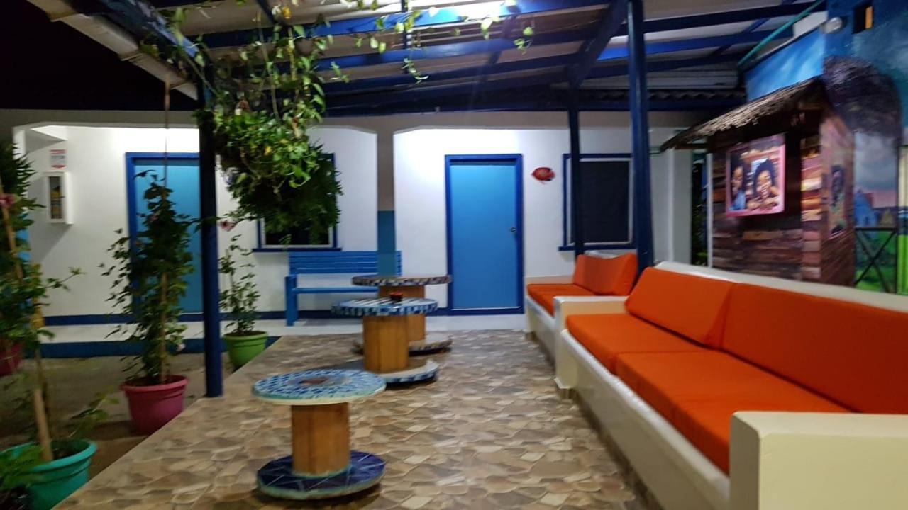 Alojamiento San Martin San Andrés エクステリア 写真