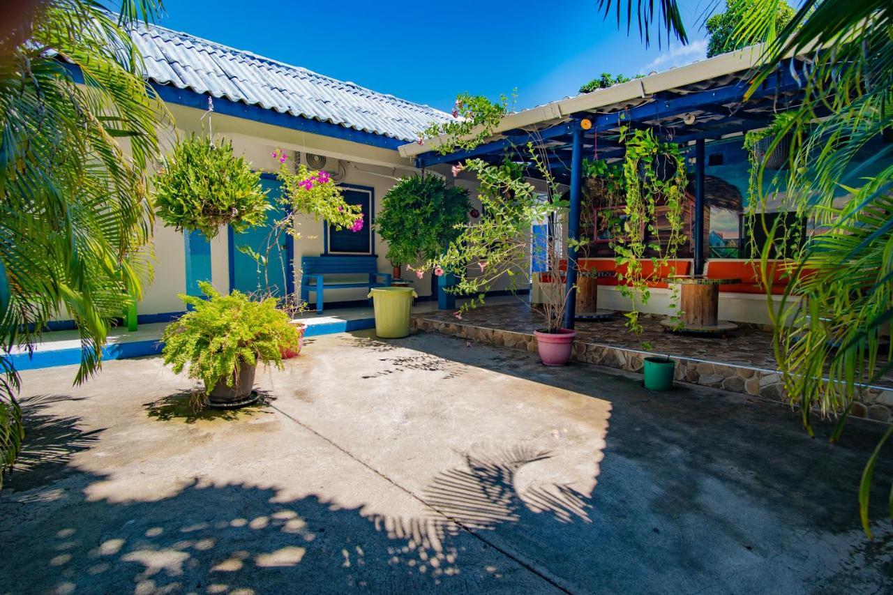 Alojamiento San Martin San Andrés エクステリア 写真