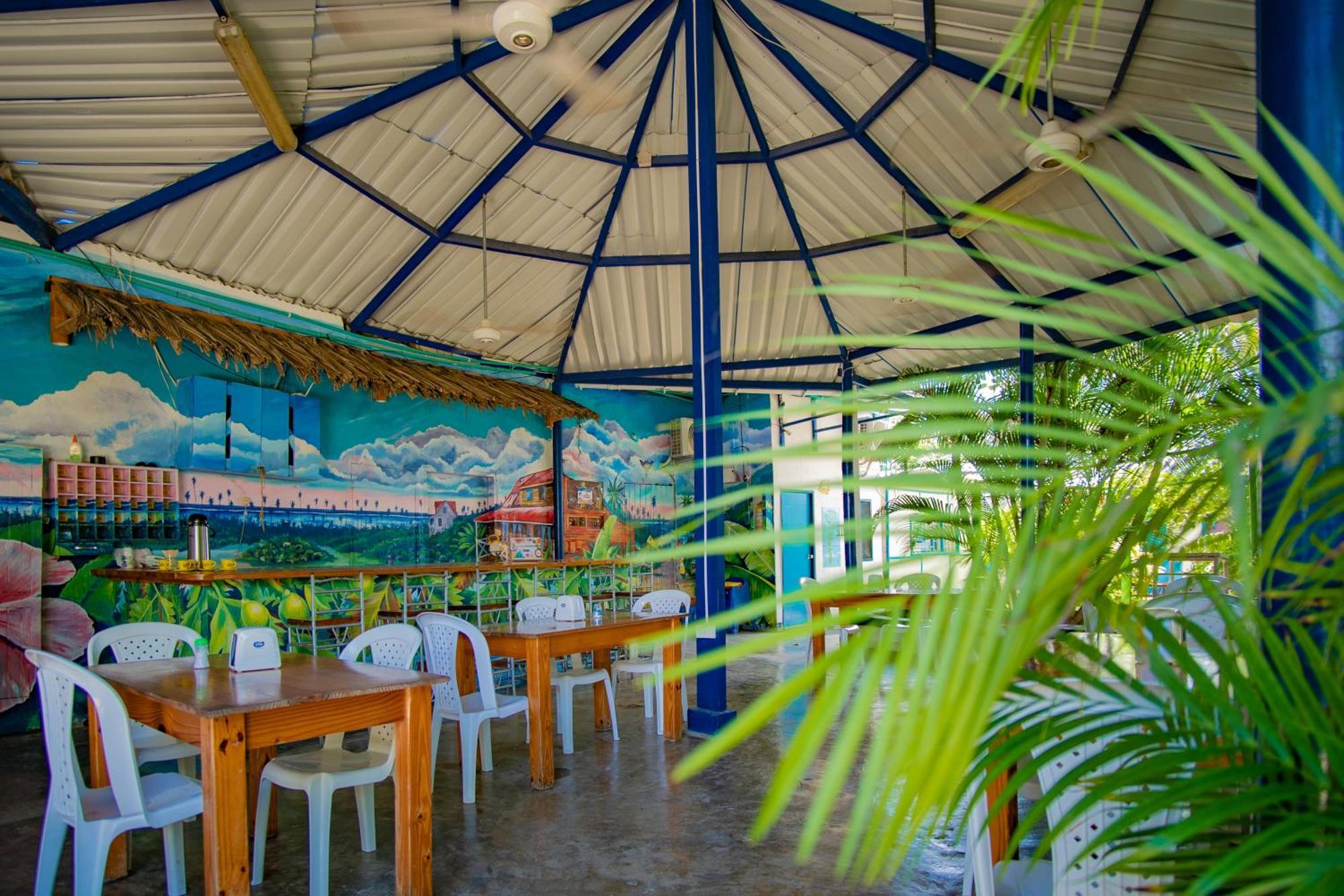 Alojamiento San Martin San Andrés エクステリア 写真