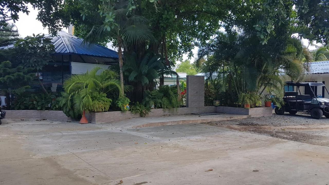 Alojamiento San Martin San Andrés エクステリア 写真